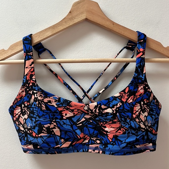 Lululemon Free to Be *H2O - Picture 6 of 7